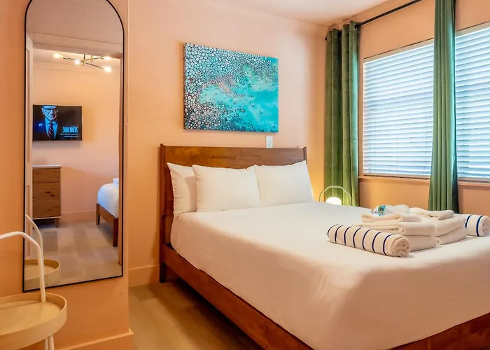 Monaco Vacation Apartment Clearwater Beach